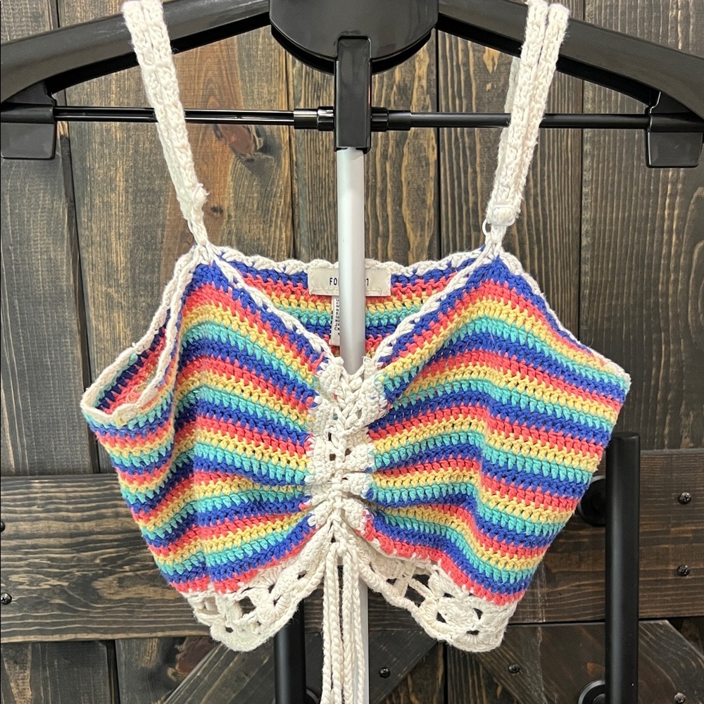 Forever 21 Rainbow Crochet Festival Top Size M Stripes Colorful‎ Y2K 90s Cropped
